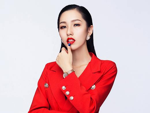女性职业形象照女性商务照微商形象照（个人主页-ZNDQ4MjA4NjA=） - 人像摄影 - 站酷设计师中山天真纯影像馆原创素材 - 站酷ZCOOL