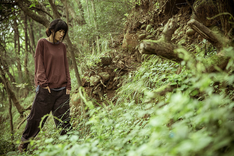 2013 秋装原创纯棉舒适宽松文艺风格套头针织衫毛衣