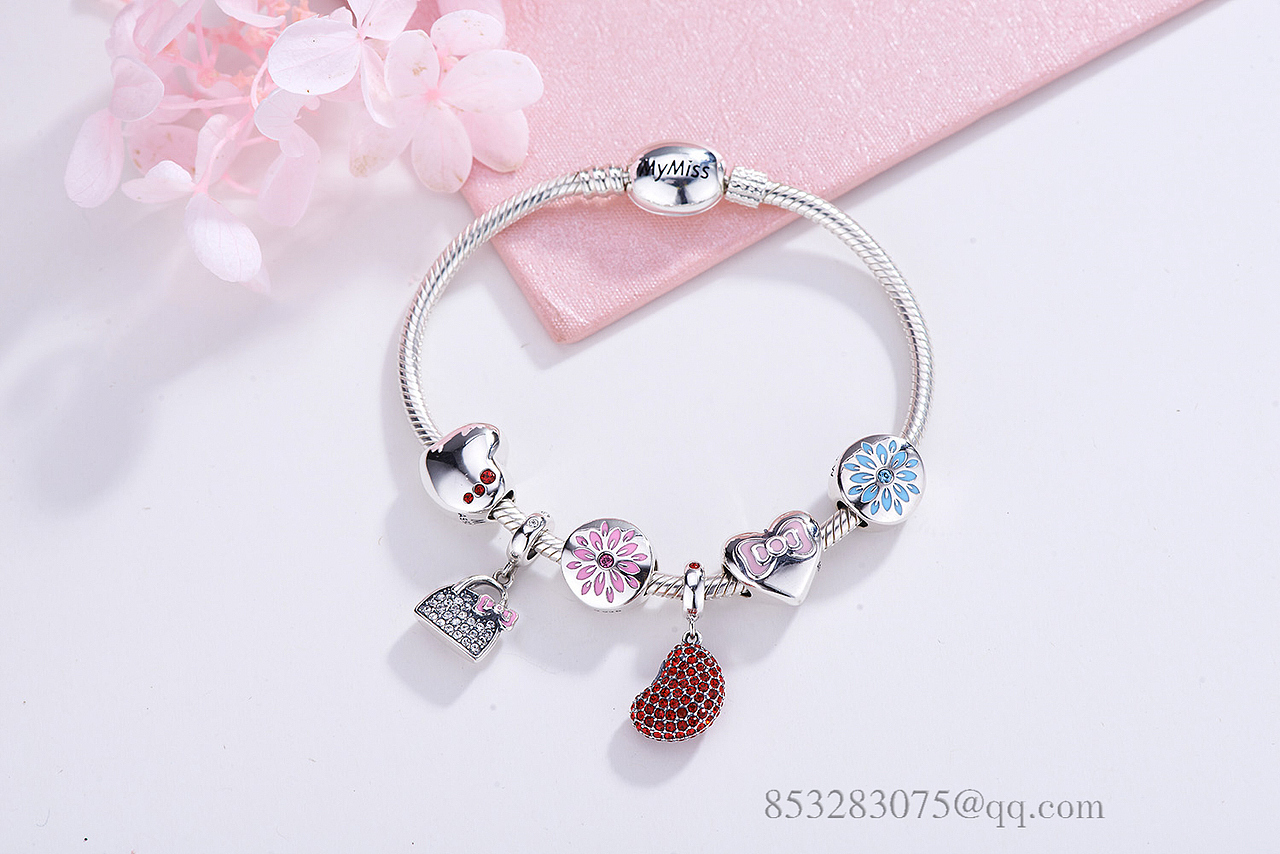 手饰摄影-串珠（图ZNTExMTgyMDA=） - 产品摄影 - 站酷设计师摄影无与伦比原创素材 - 站酷ZCOOL