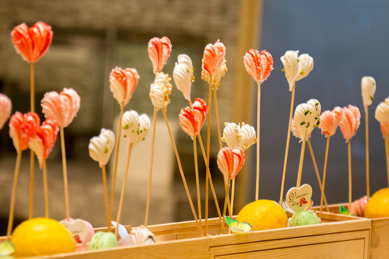 京城梦幻情人节限定甜品 抵过一万句“我爱你”_凤凰旅游