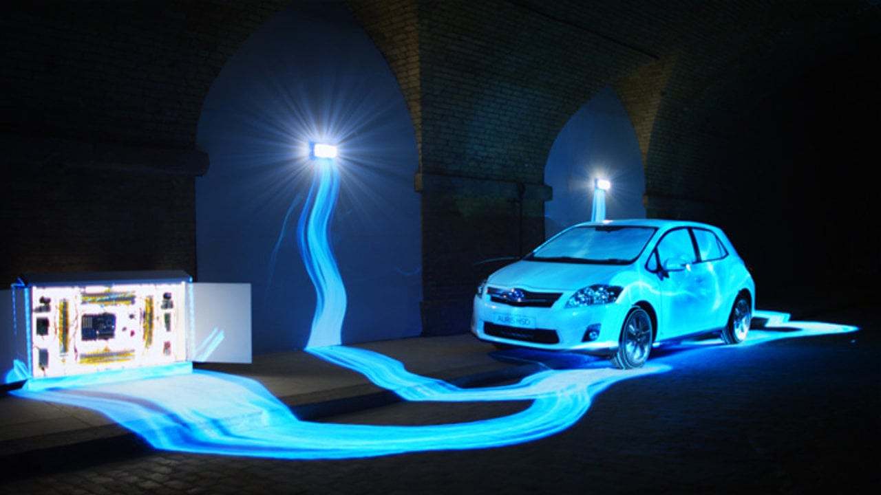 什么是新能源车，路边这辆小萌车说得最清楚