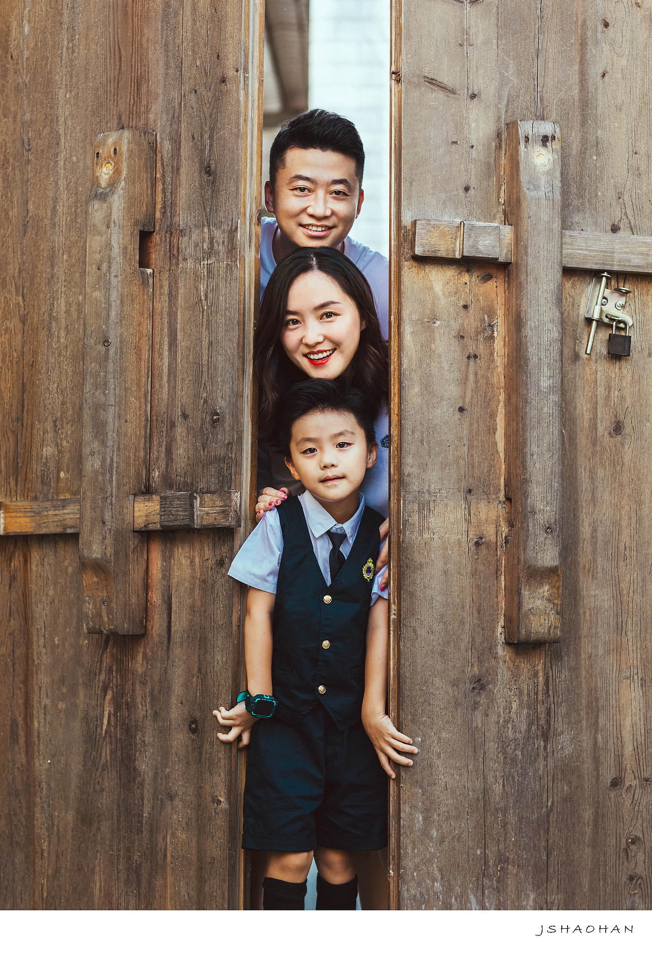 幸福的大家庭照