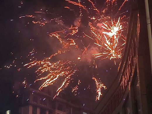 烟花🎆