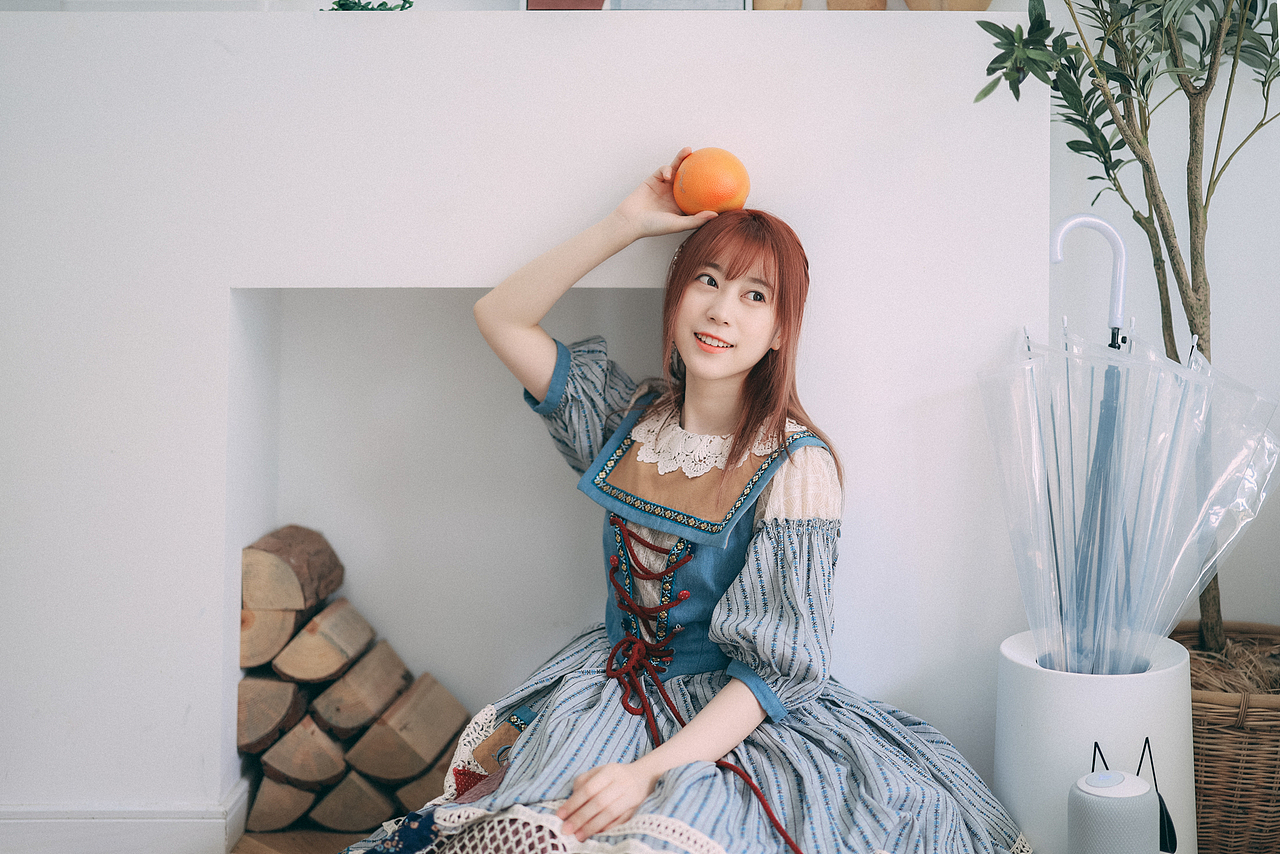 七月,小羽。第二部分。