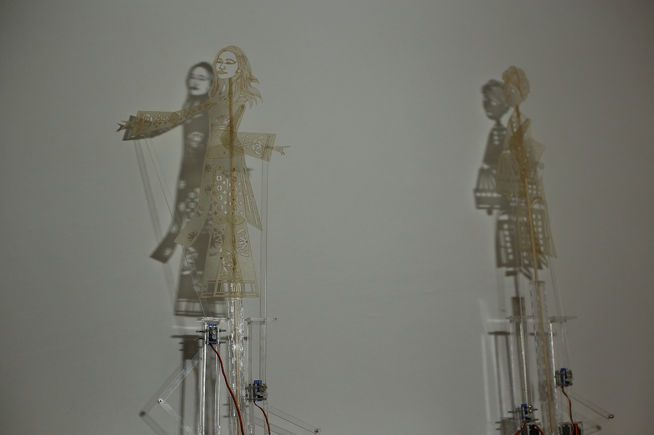 影(将皮影与kinect结合的互动装置)