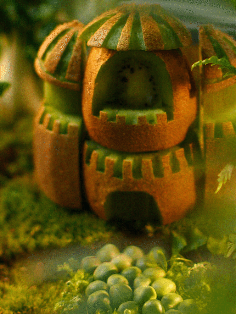 - - - - - - - - - - - - - - - - - - - - - - - - - -
蜿蜒的豌豆小径<br>林间的奶白菜树<br>是1号考生取自电影<br>《佩小姐的童话城堡》的灵感