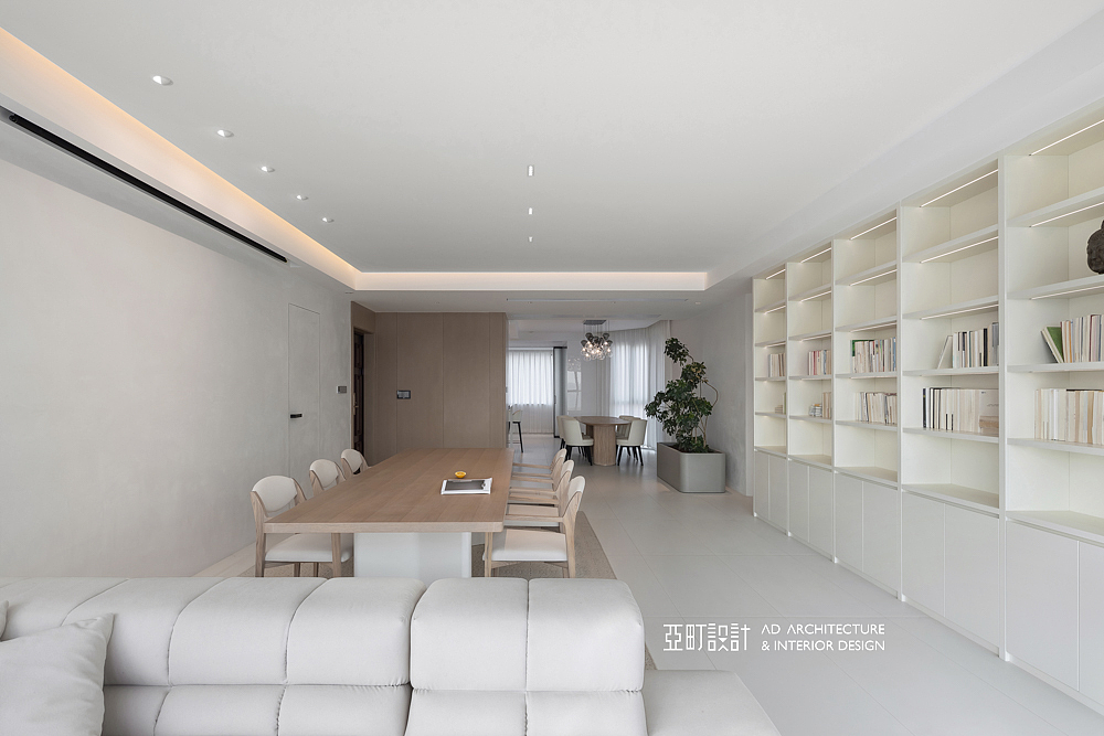 亚町设计 | 我们在这个房子里,等春天