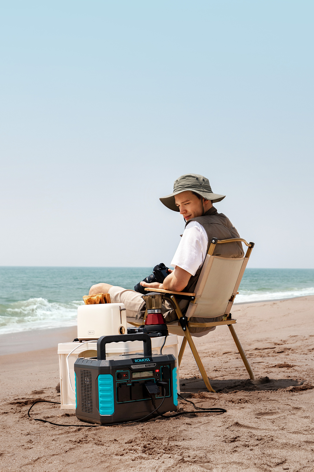 罗马仕雷霆系列 RS300-1500 户外电源拍摄