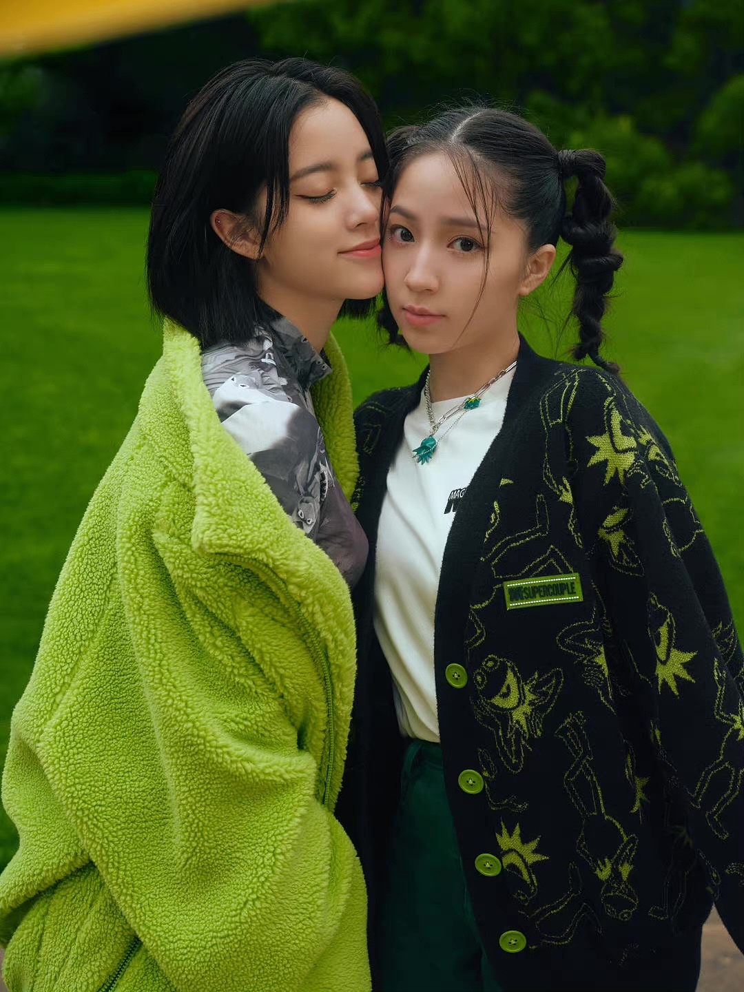 欧阳娜娜 欧阳娣娣✖️太平鸟科米蛙联名（图ZMjcwMTA5MjI0） - 时尚/艺术摄影 - 站酷设计师BangjieJi原创素材 - 站酷ZCOOL