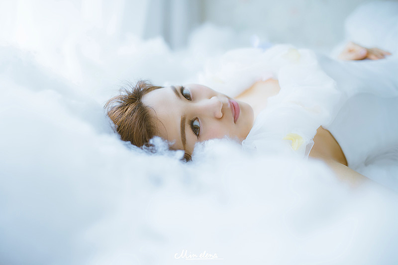 在云端（图ZNTIzMTIwNjA=） - 人像摄影 - 站酷设计师敏elena原创素材 - 站酷ZCOOL