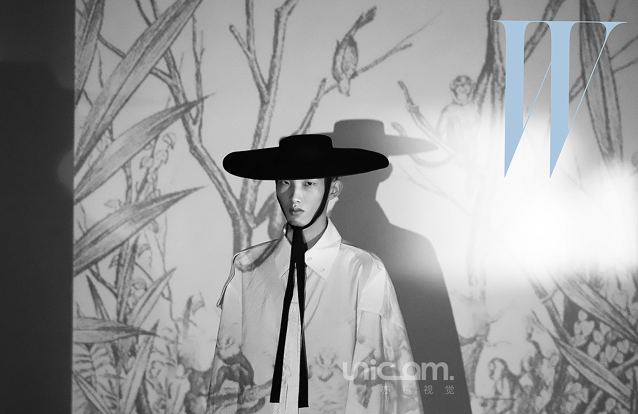 服裝攝影-深圳專業(yè)服裝攝影（圖ZMjMwNDQ4NzA0） - 人像攝影 - 站酷設計師亦鏡視覺原創(chuàng)素材 - 站酷ZCOOL