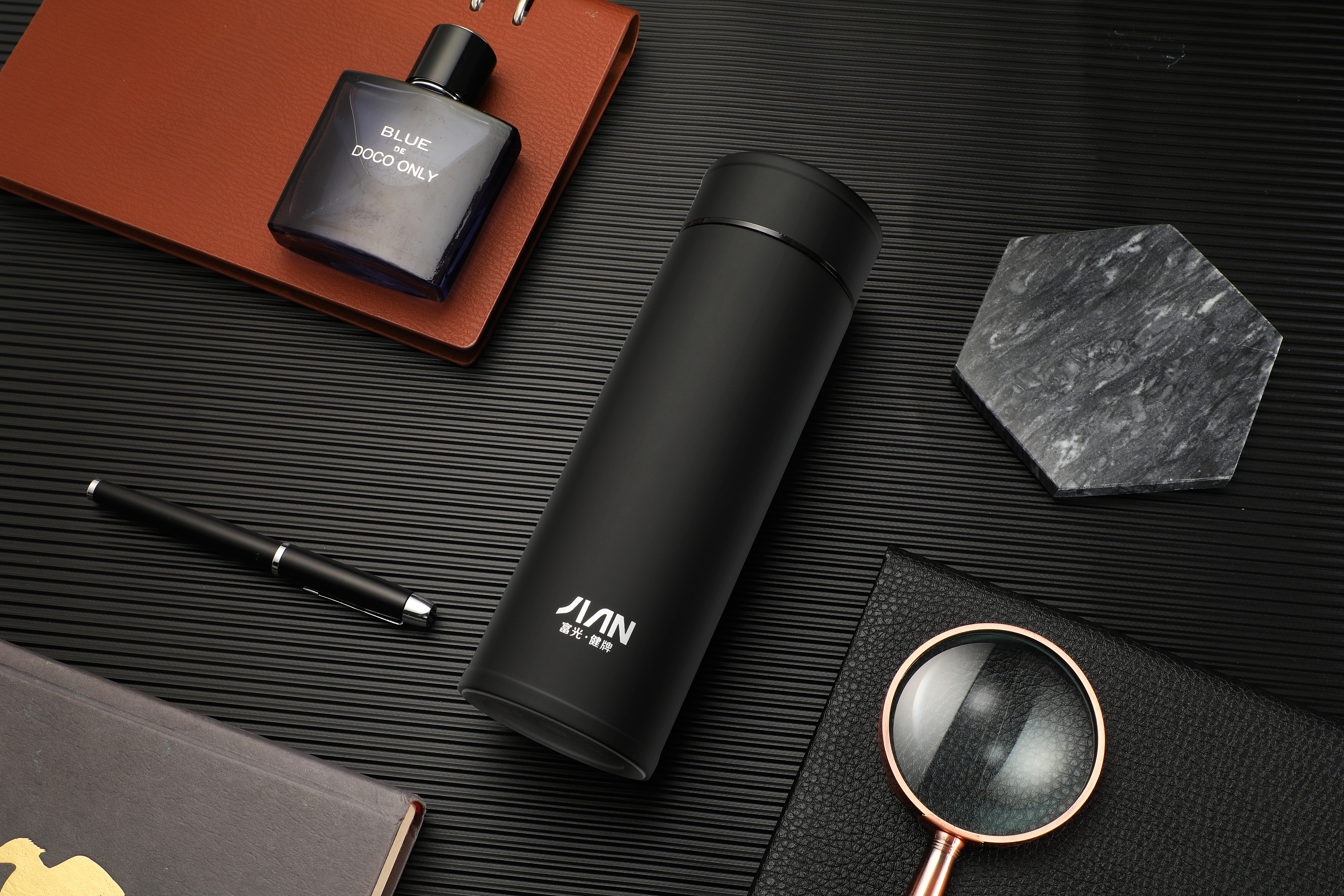 男士保温杯拍摄