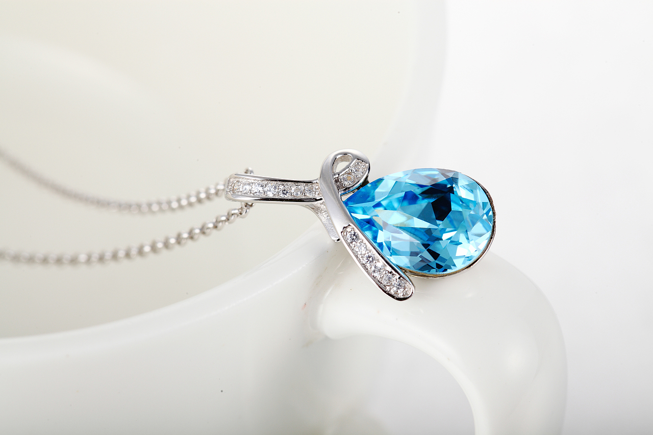 珠宝摄影～创意布光珠宝场景图私房小清晰气氛场景图