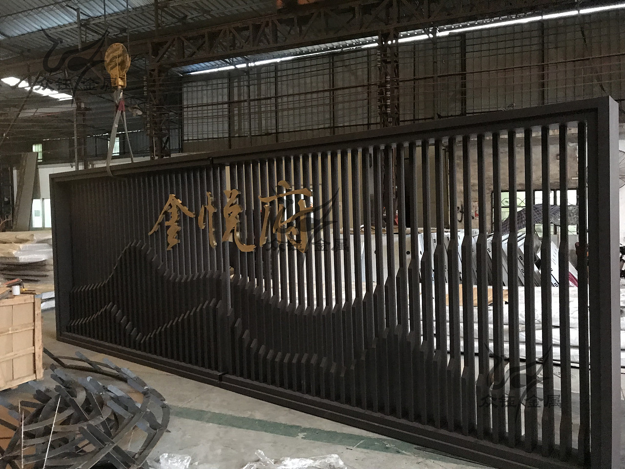 地产售楼处室外金属特色景墙格栅/不锈钢山峦景墙格栅
