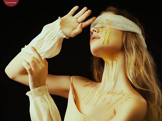 欧美肖像 ｜ 蒙了双眼