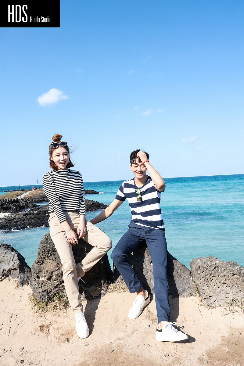 户外服装品牌旅行风格海岛情侣装拍摄