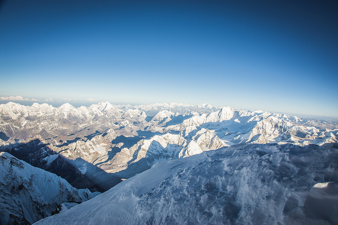 《世界屋脊—攀登珠峰》