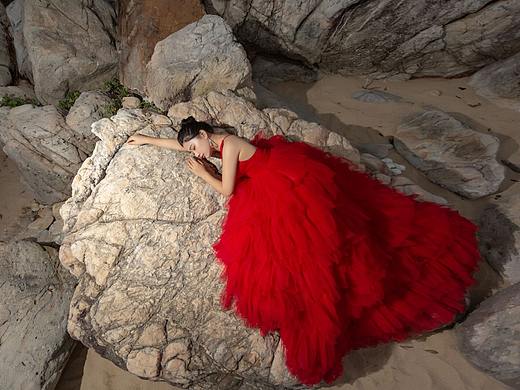 婚紗照（個人主頁-ZMzkwNzcwNzI=） - 人像攝影 - 站酷設(shè)計師開蓋有設(shè)計原創(chuàng)素材 - 站酷ZCOOL