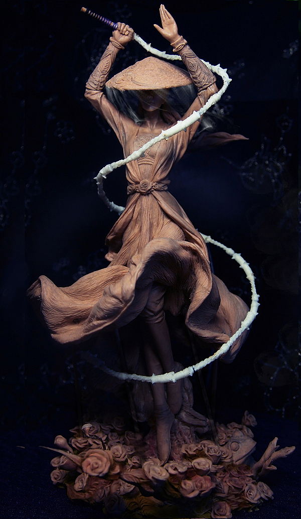 笑傲江湖任盈盈手办原形