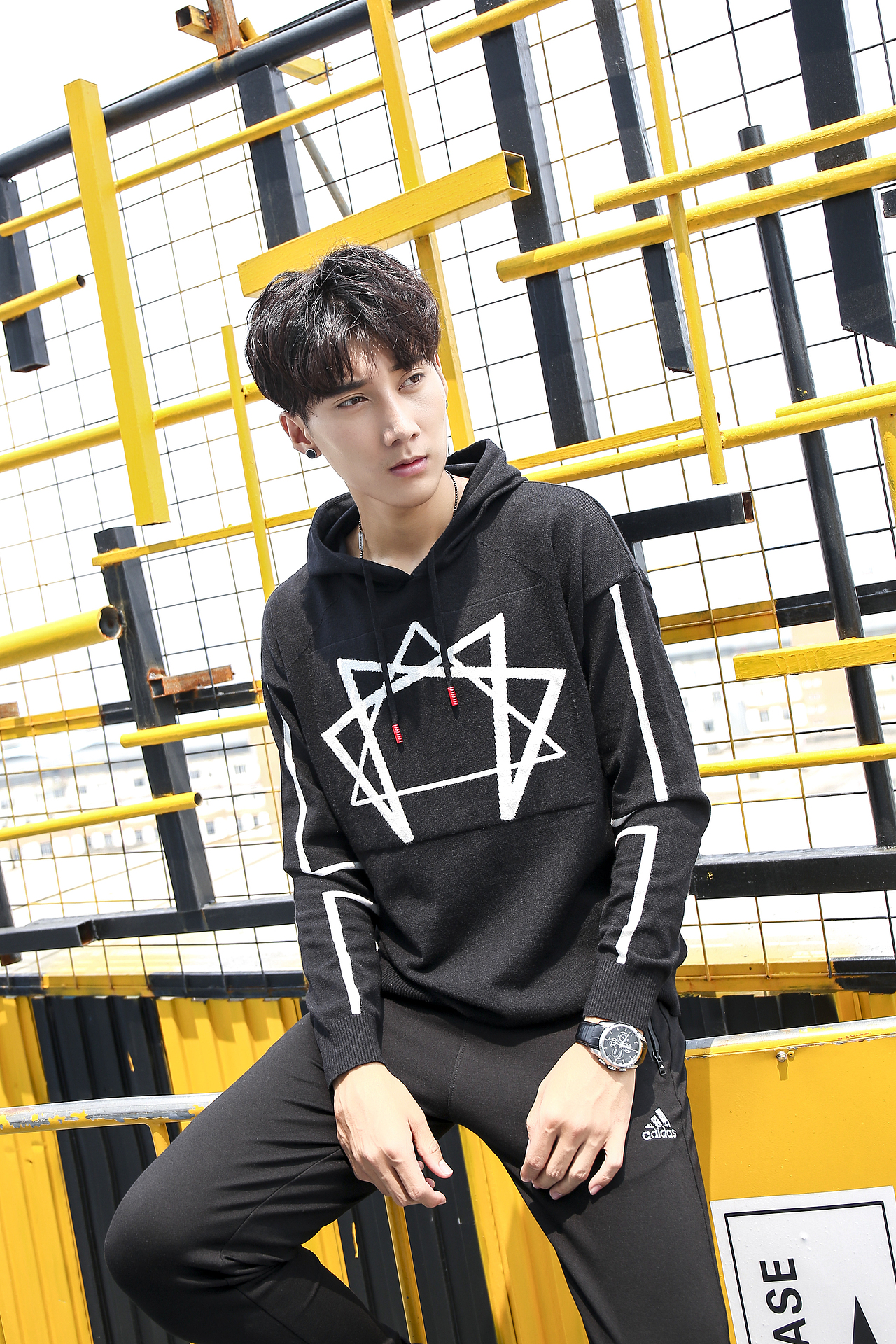 朋盛传媒-麒翔卫衣拍摄 淘宝拍摄