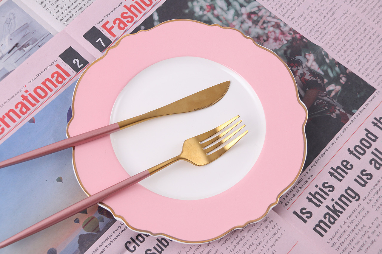 C03-餐具\V13彩色圆碟