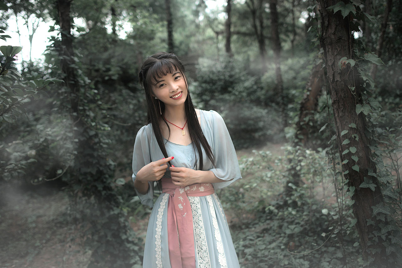 森系照片一组-茶花园（图ZMzI1OTI0MDA=） - 人像摄影 - 站酷设计师Allenwei原创素材 - 站酷ZCOOL