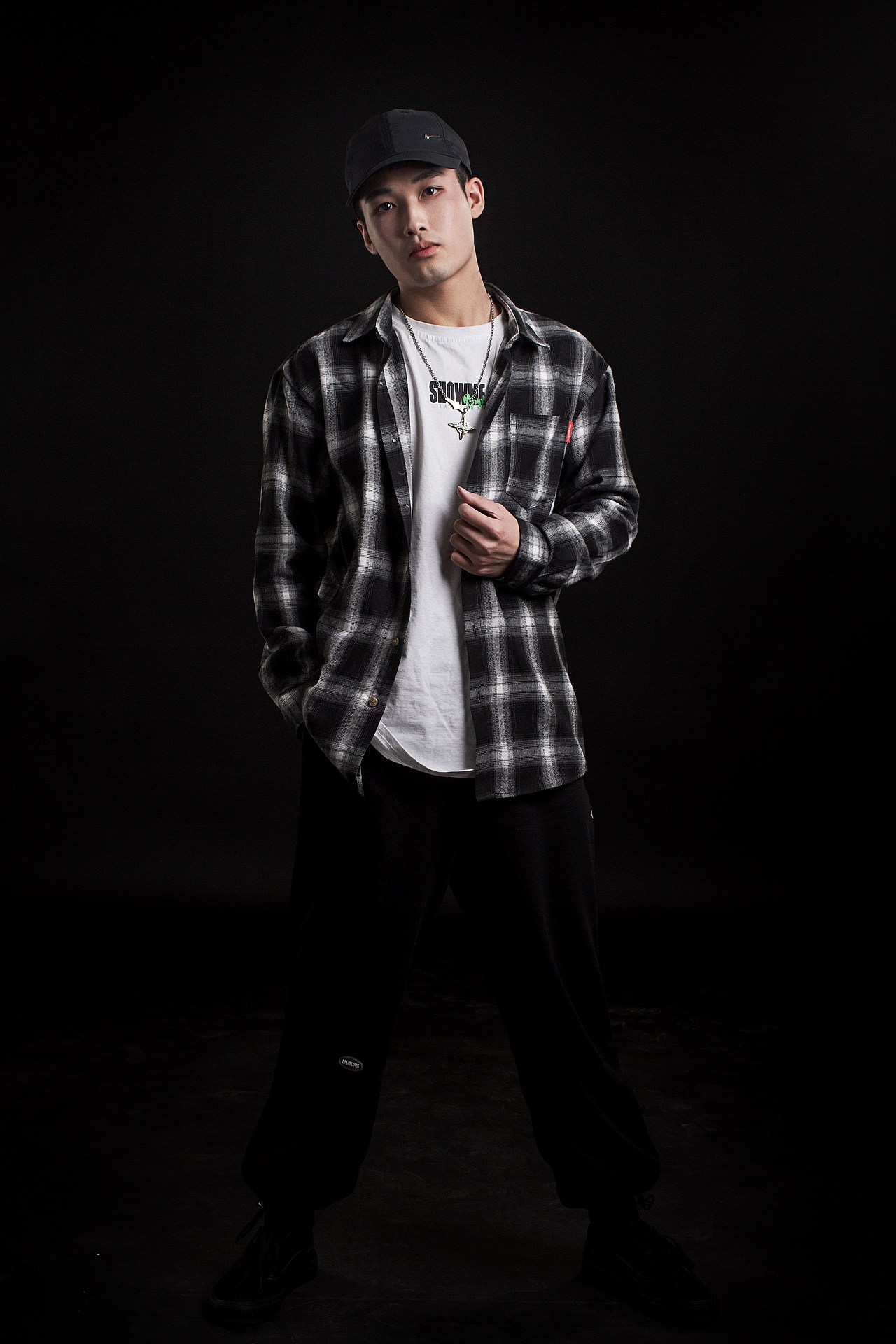 街舞室的舞蹈老师个人照片2