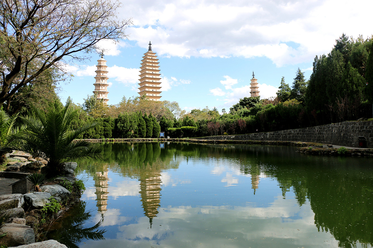 大理洱海-丽江-玉龙雪山-泸沽湖-昆明翠湖七日游（图ZMjI2NDIxNjg=） - 风光摄影 - 站酷设计师董搞搞原创素材 - 站酷ZCOOL