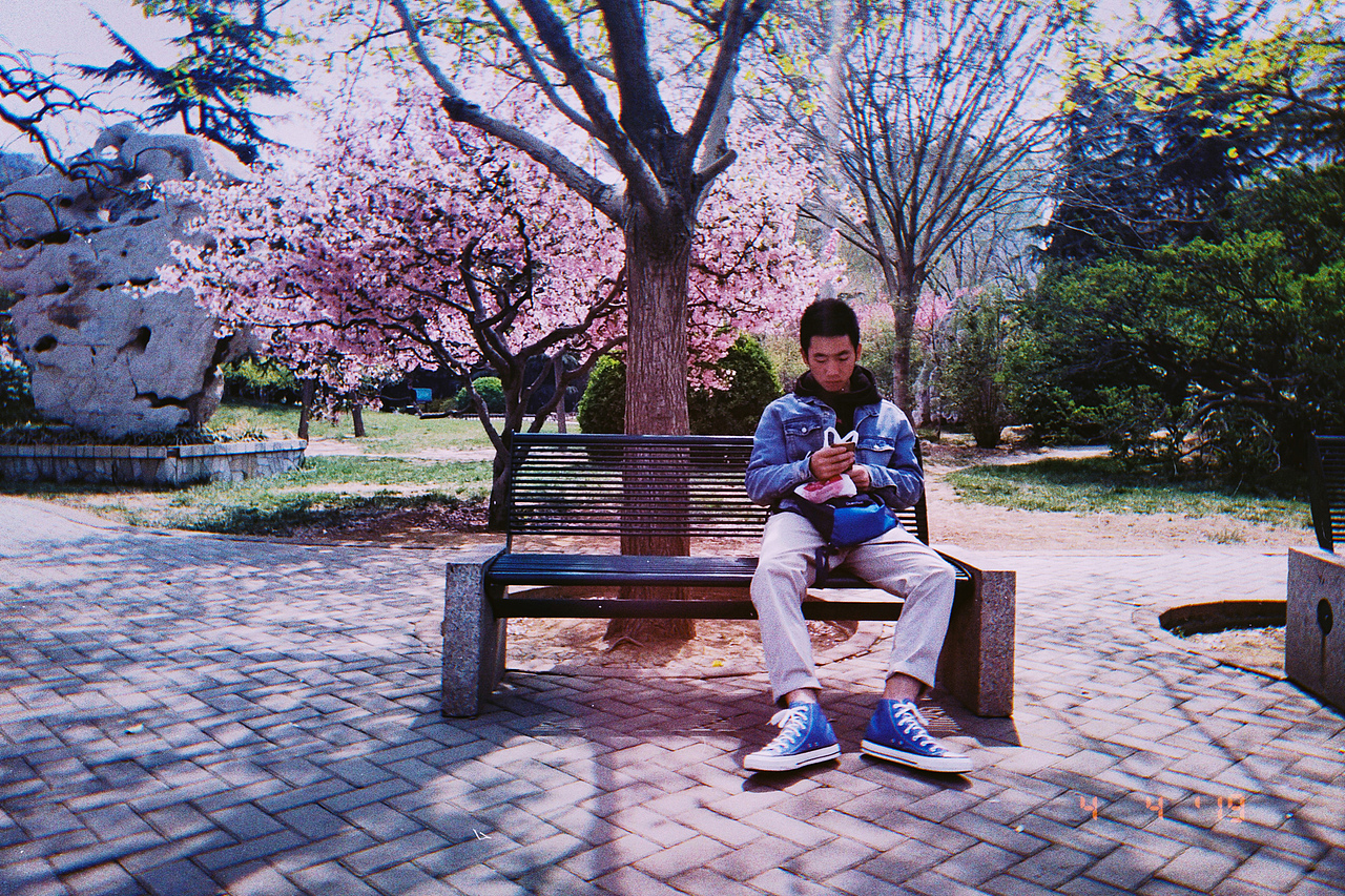 想要看春天的雨漫（圖ZMTUzNzQ1OTY0） - 人文/紀(jì)實(shí)攝影 - 站酷設(shè)計(jì)師張張張張張瘋子原創(chuàng)素材 - 站酷ZCOOL