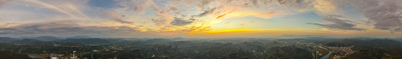 乐昌坪石夕阳西下