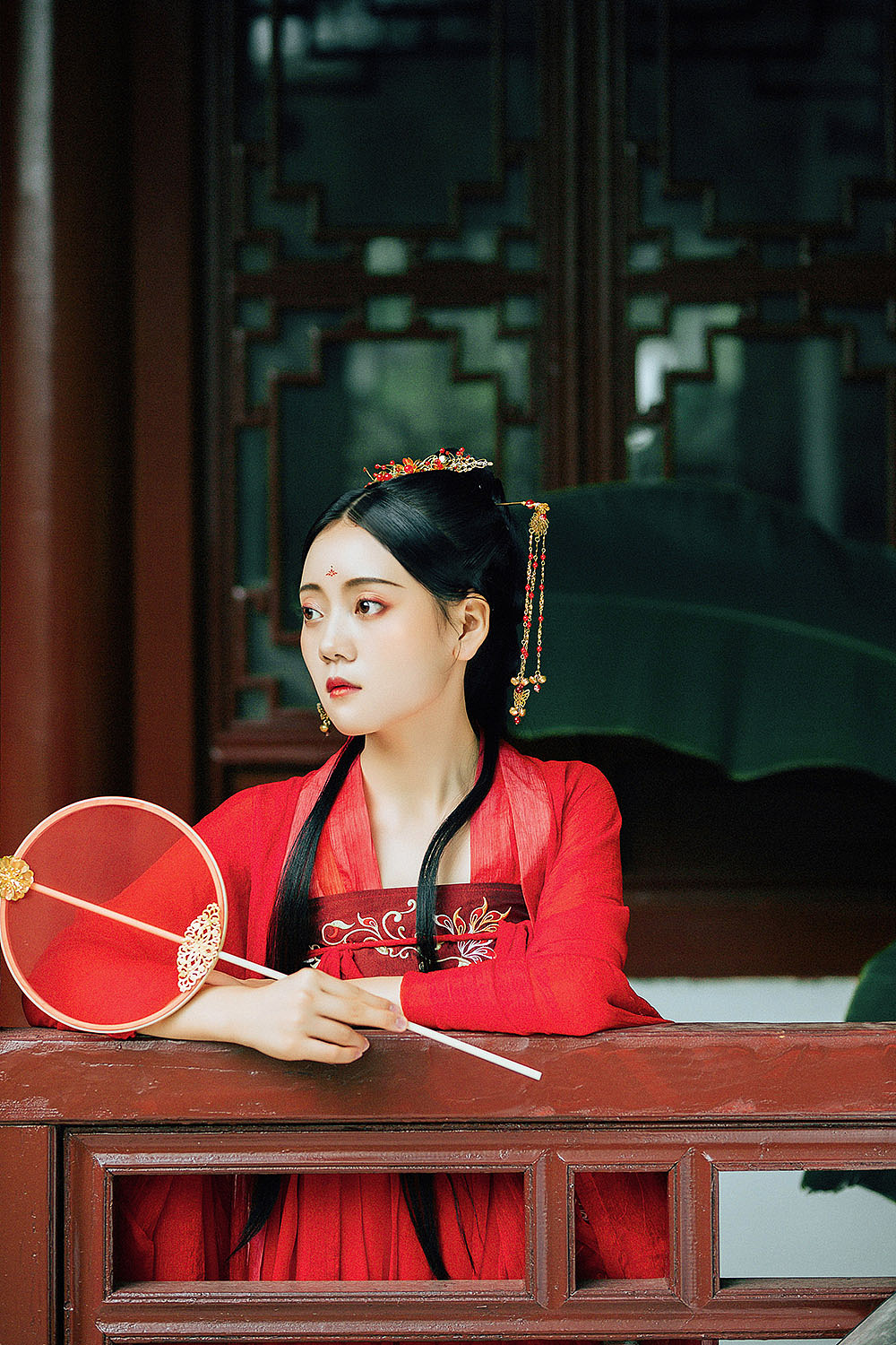 『山鬼谣』（图ZMTQ2Mjg5NzQw） - 人像摄影 - 站酷设计师十月拾原创素材 - 站酷ZCOOL