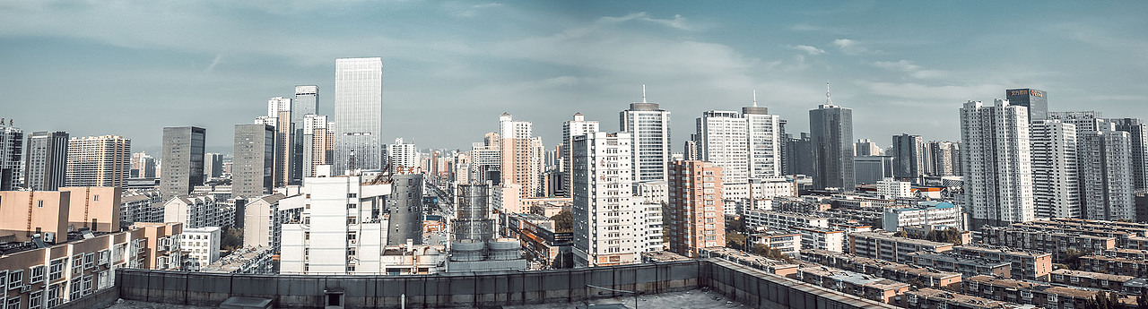 每天工作的地方,每日一拍,
一色一心镜,一突一天堂。<br>微信:lcsy-2013