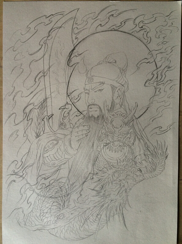 先用铅笔把草图画出来