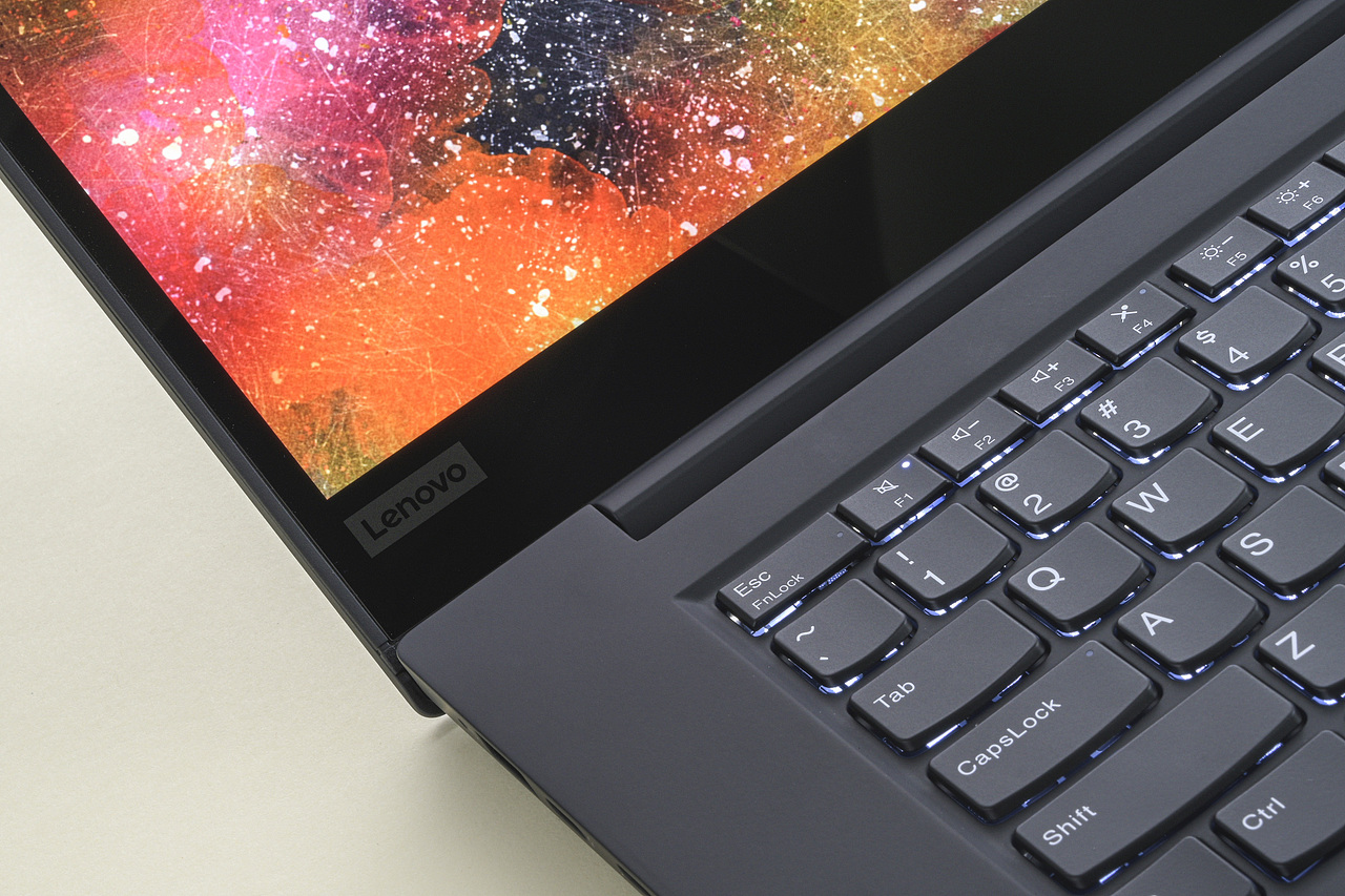 联想ThinkPad P1隐士 笔记本 工作站