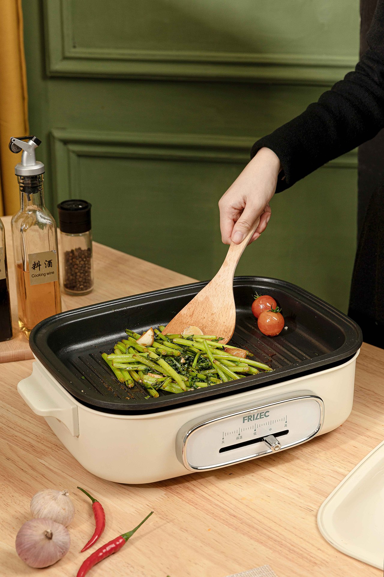 Frilec-料理机（图ZMjM2MDcwMTA0） - 产品摄影 - 站酷设计师香山郭老狗丶原创素材 - 站酷ZCOOL