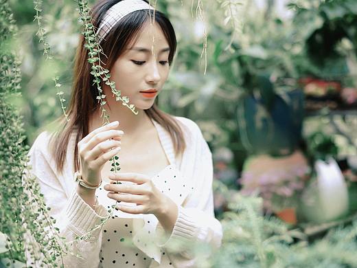 花儿与美少女（个人主页-ZMzkyOTU0NDQ=） - 人像摄影 - 站酷设计师范宇平LALIN先生原创素材 - 站酷ZCOOL