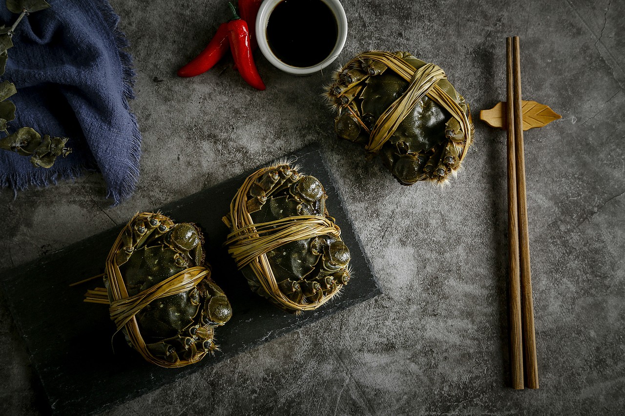 大闸蟹（图ZMTI4NjkzMzcy） - 产品摄影 - 站酷设计师尹瀚逸原创素材 - 站酷ZCOOL