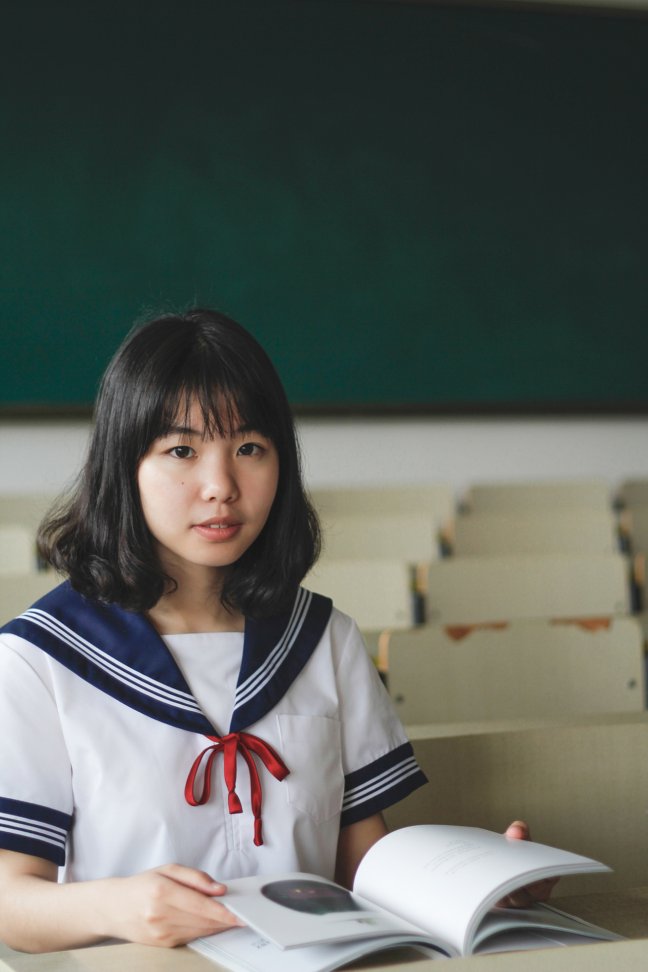 十七八岁的姑娘怎么拍都是漂亮的