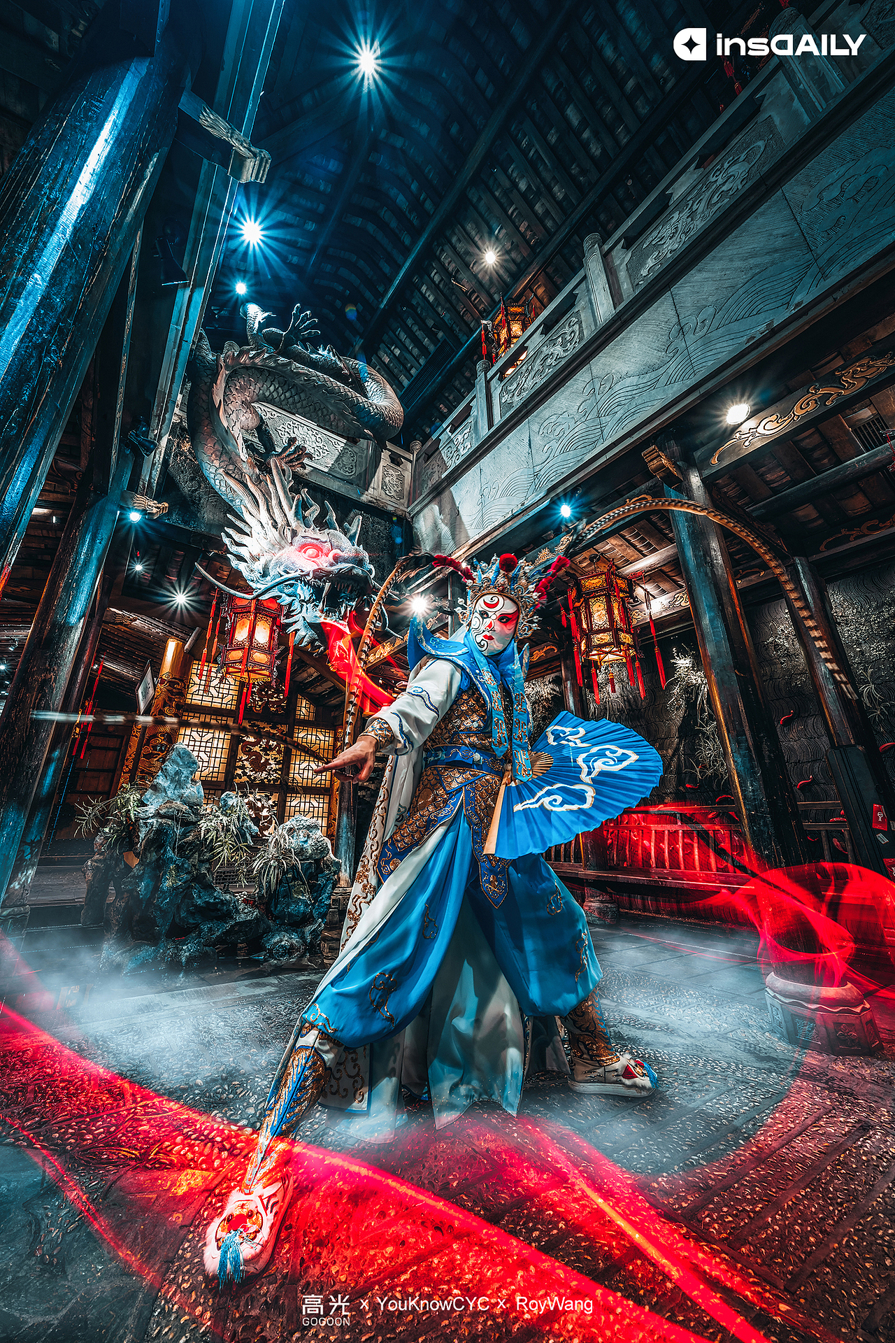 川剧变脸宽窄巷子
