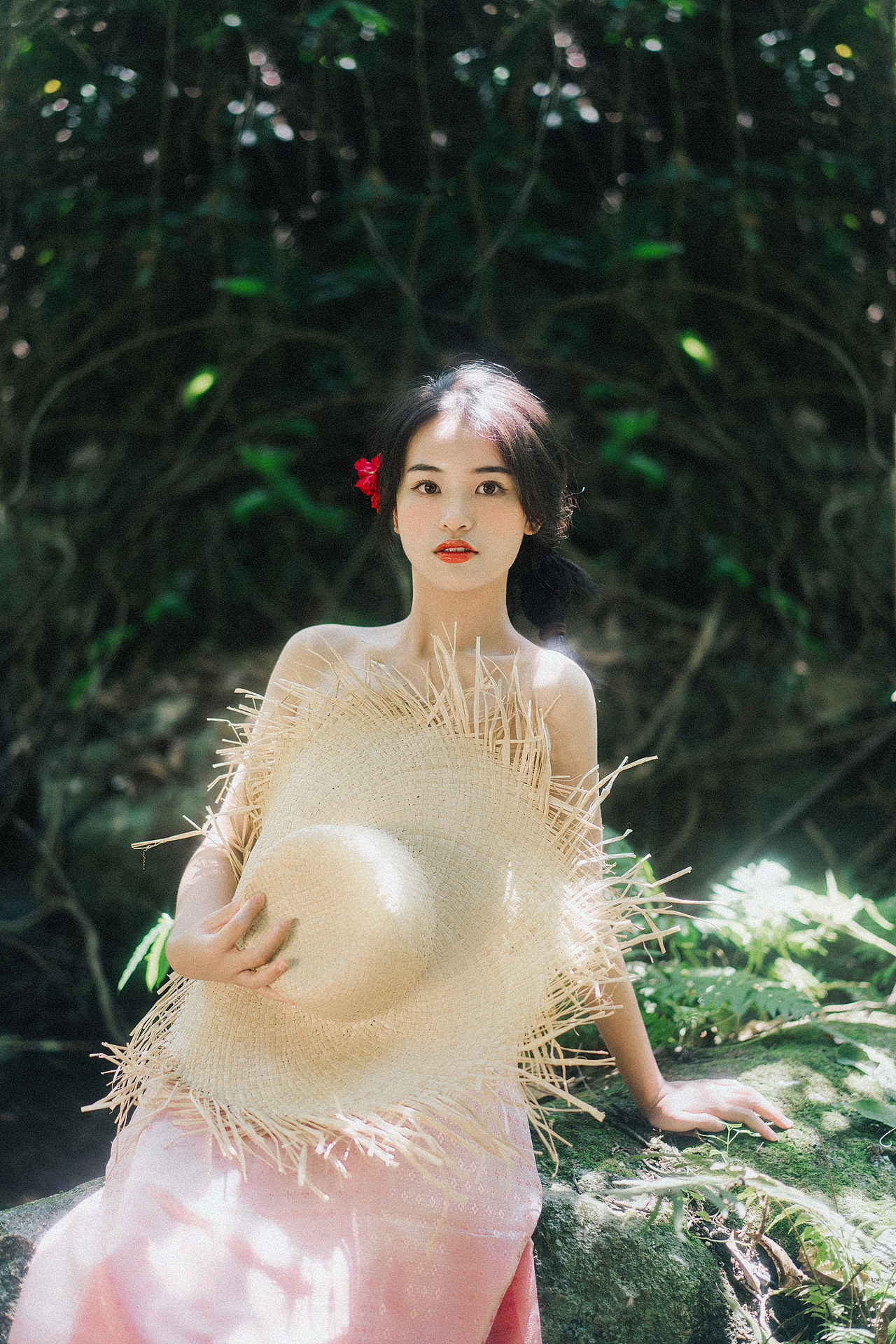 傣族發(fā)光少女（圖ZMjcwNzIwOTYw） - 人像攝影 - 站酷設(shè)計師拍照的嘎嘎鴨原創(chuàng)素材 - 站酷ZCOOL