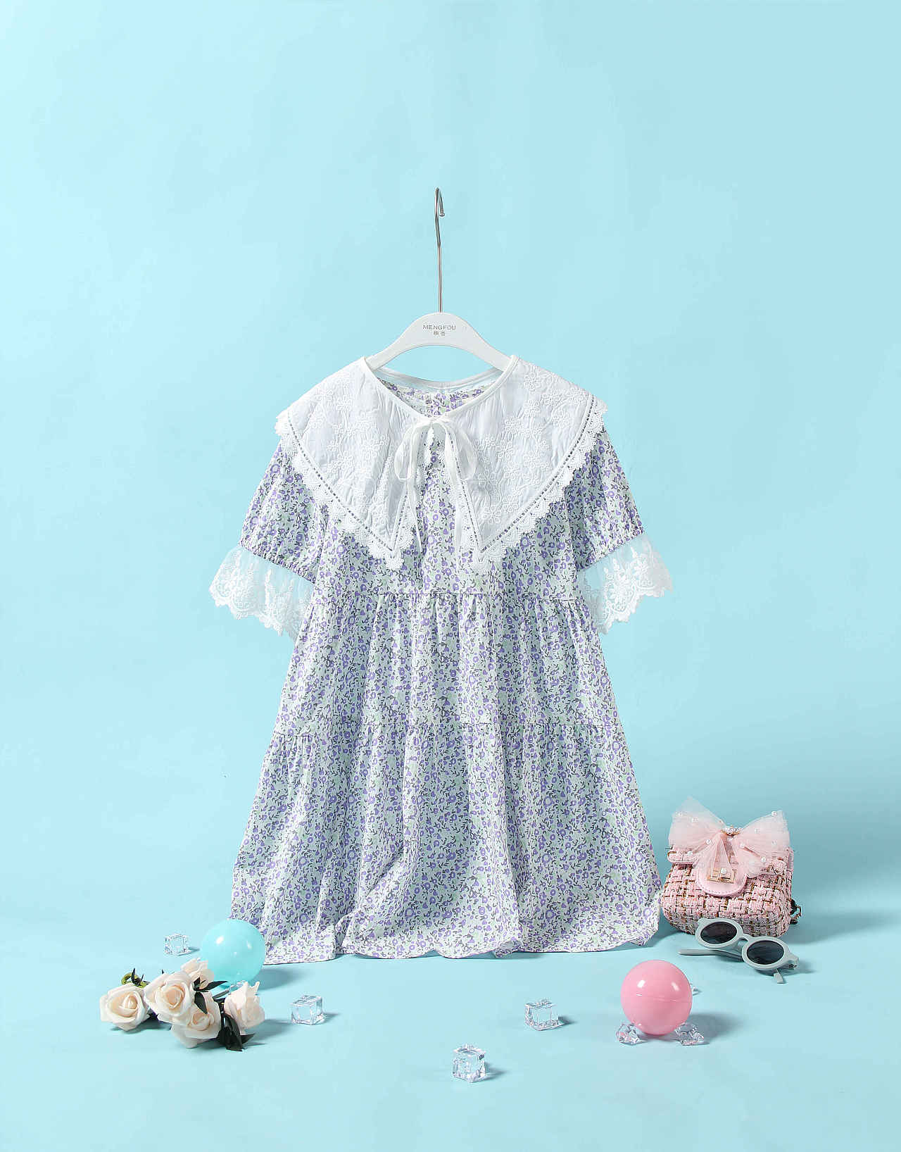 童装挂拍平铺拍摄服装白底图拍摄