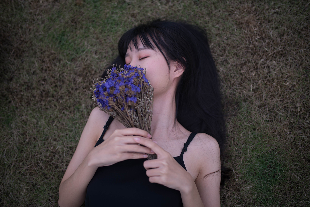 郊外的田野（图ZMTY3NDQxOTg0） - 人像摄影 - 站酷设计师青铷原创素材 - 站酷ZCOOL