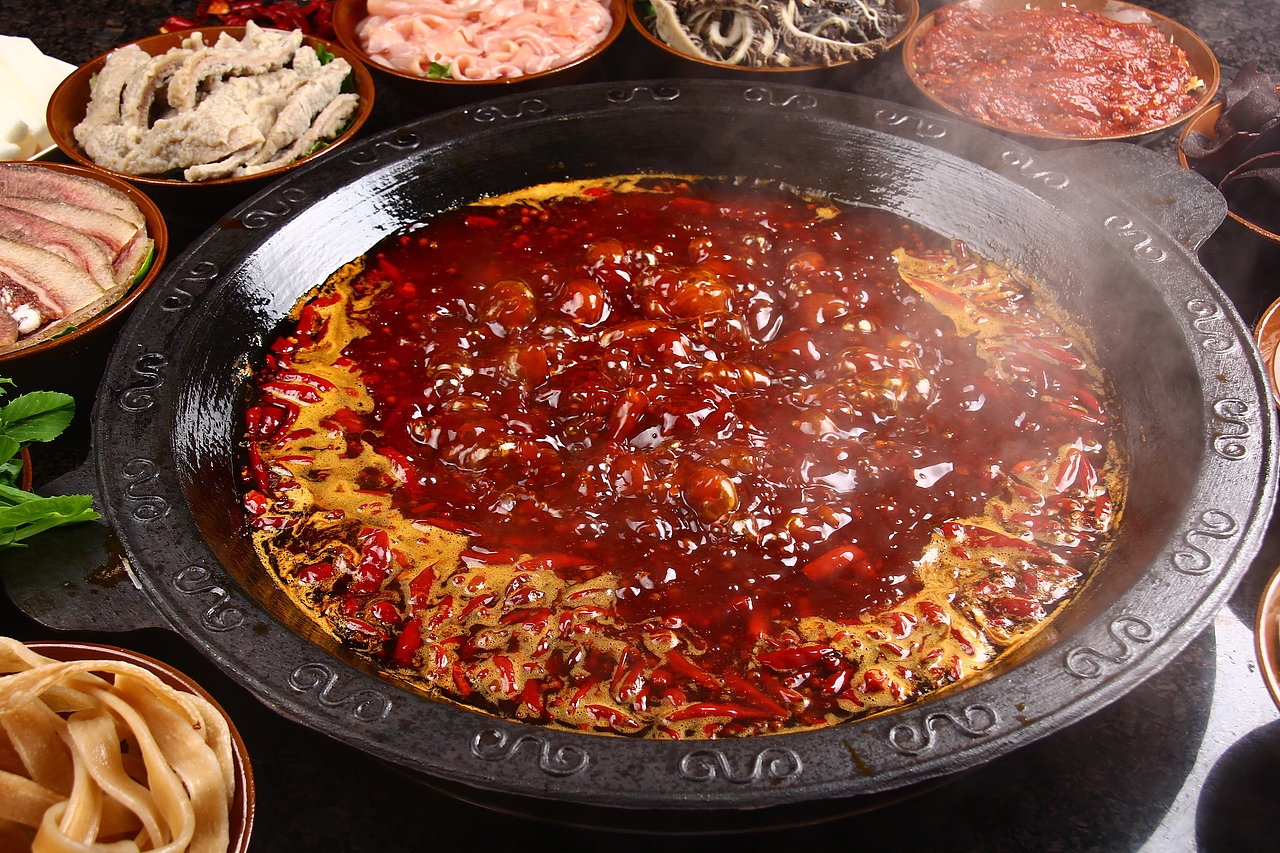 重庆传统老铁锅火锅