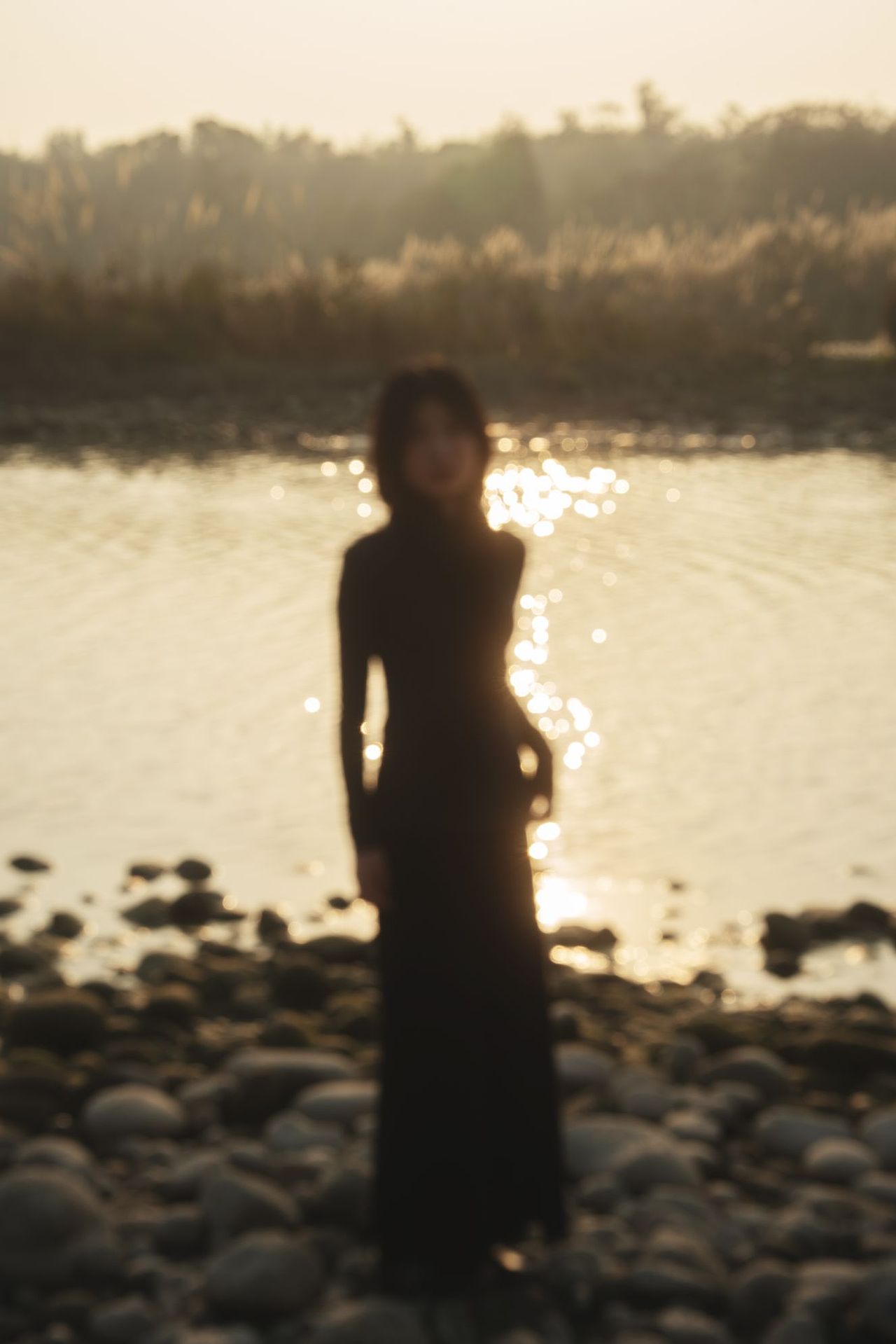 将自由之诗烧作夕阳余烬🌇