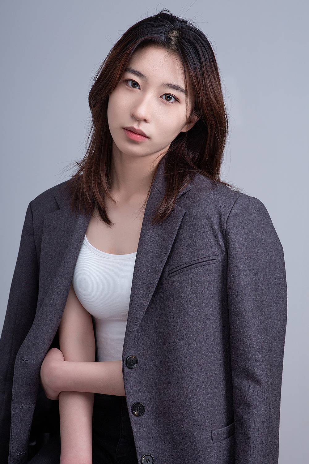 LZY（图ZMjUyNDU3NzIw） - 人像摄影 - 站酷设计师夏知南_原创素材 - 站酷ZCOOL