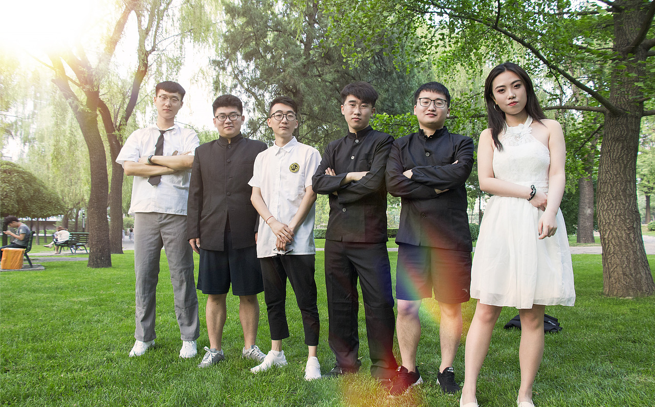 中北大学软件工程14140Z01毕业照