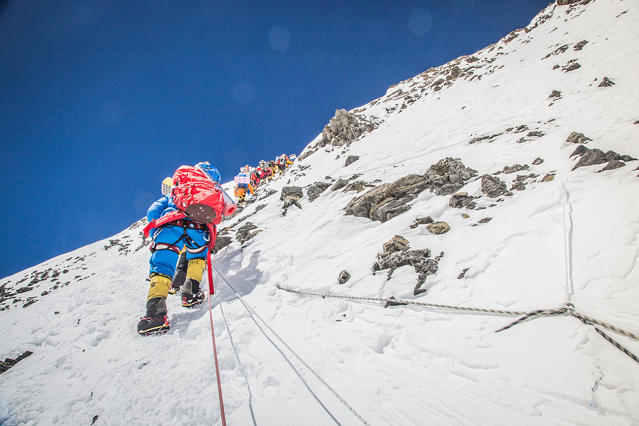 《世界屋脊—攀登珠峰》