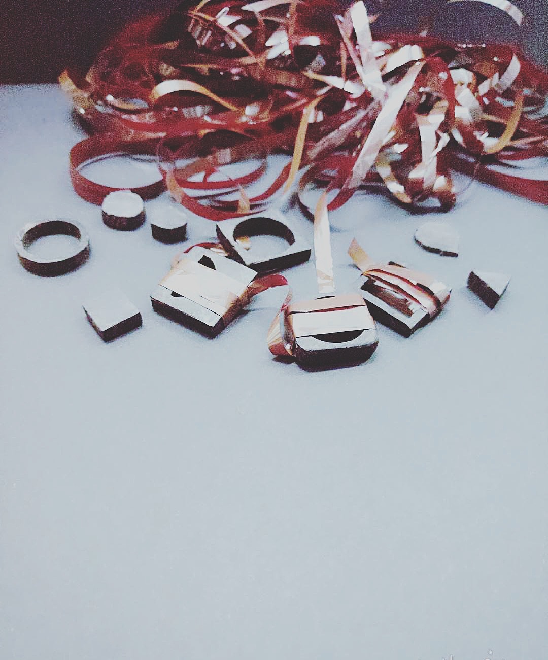 手工艺选修（首饰+漆艺）（图ZNzI4ODQ1MTI=） - 首饰设计 - 站酷设计师fishleven原创素材 - 站酷ZCOOL