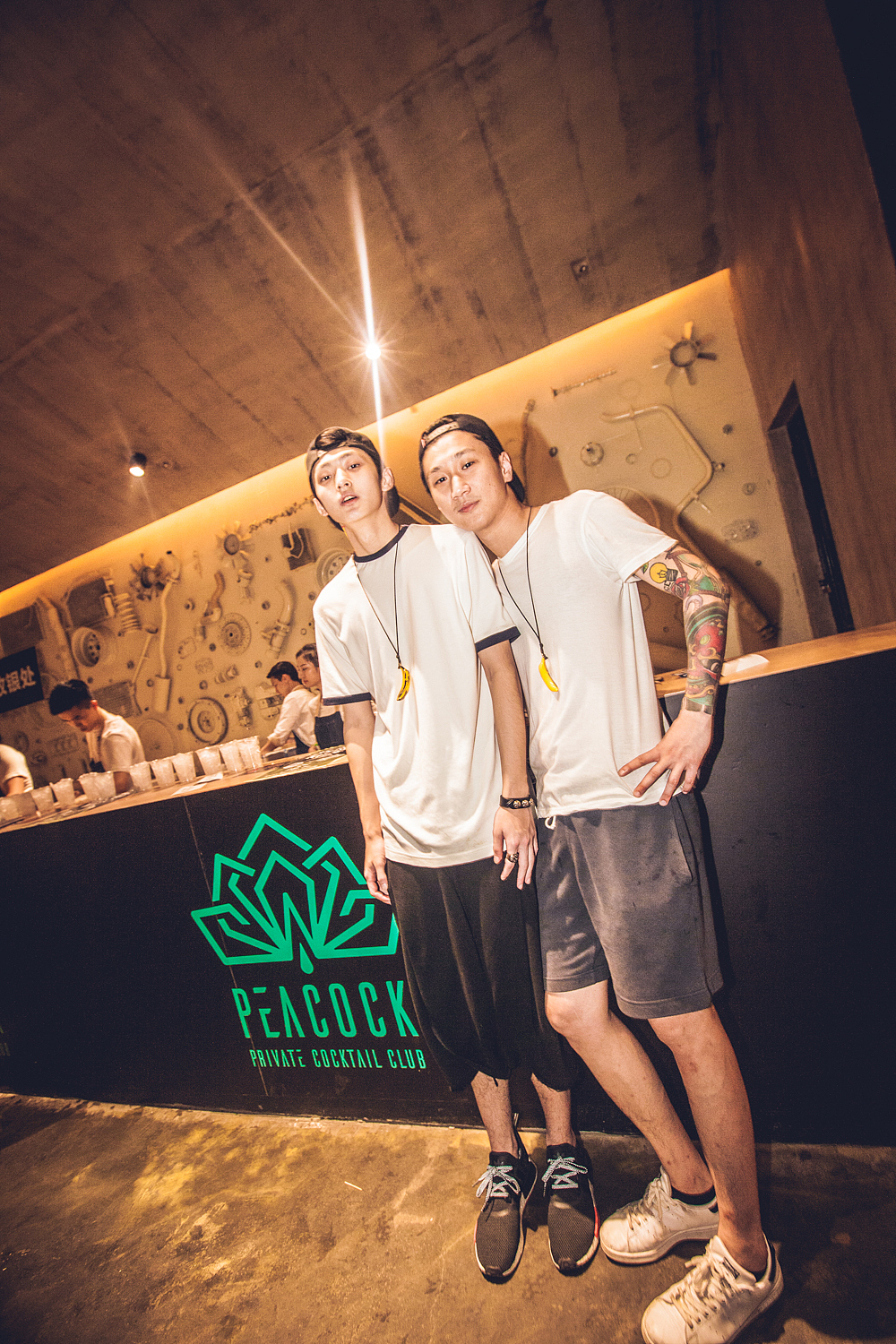 深圳电音party【Red Bull Mad House VOL.2】（图ZNDg3MTEzNjQ=） - 人像摄影 - 站酷设计师xubin1123原创素材 - 站酷ZCOOL