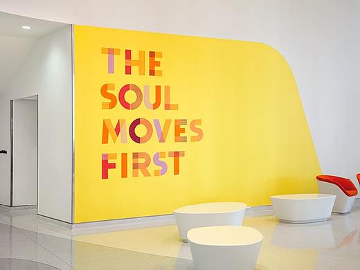 Shirley Ryan AbilityLab康复医院导视系统设计